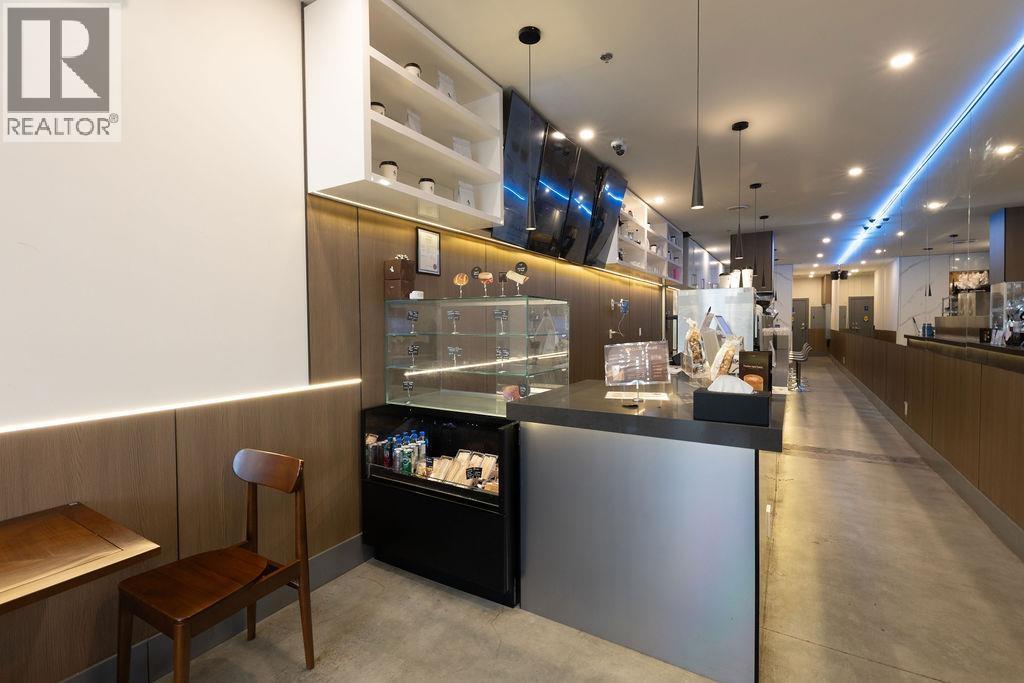 2815 W Broadway, Vancouver, BC