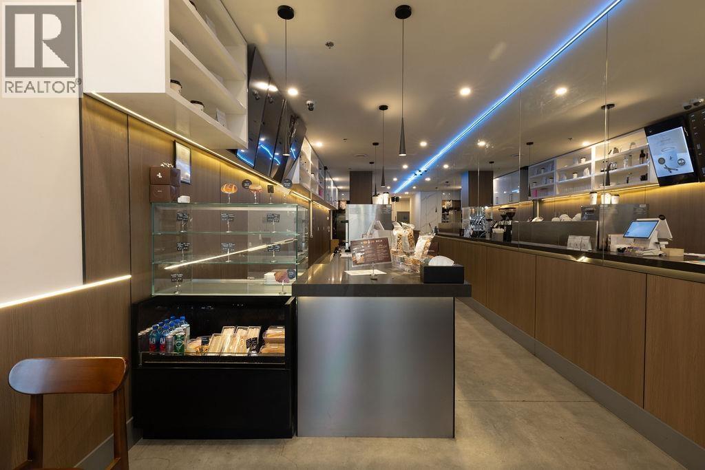 2815 W Broadway, Vancouver, BC