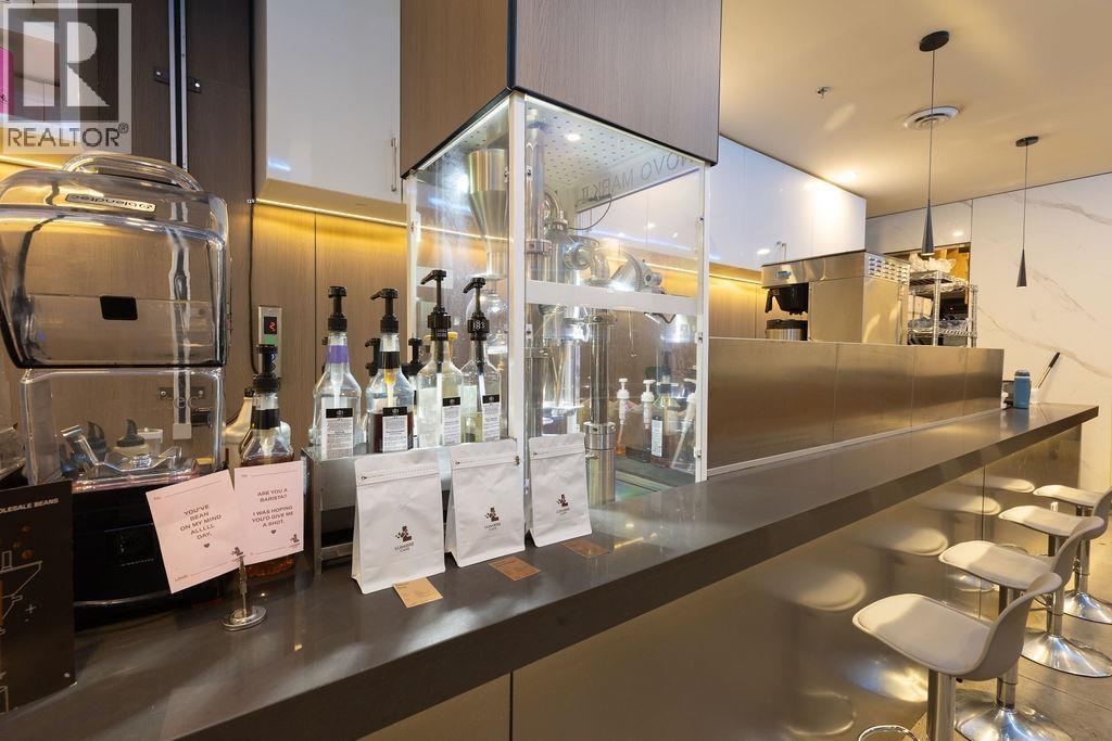 2815 W Broadway, Vancouver, BC