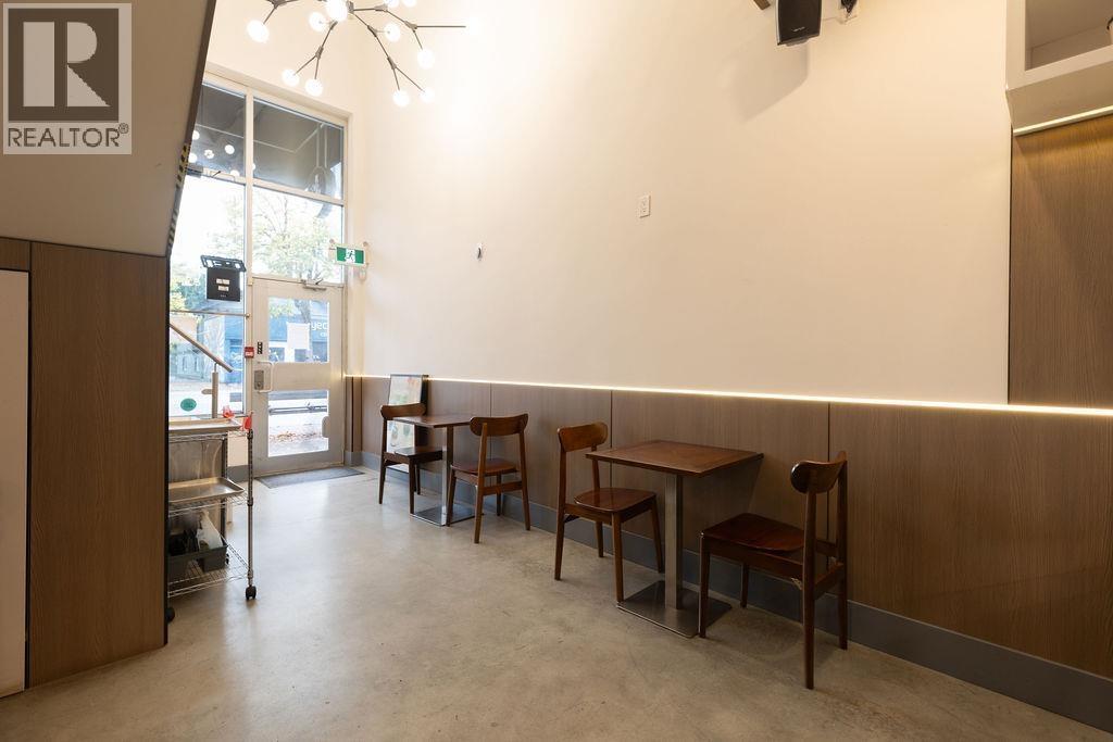 2815 W Broadway, Vancouver, BC