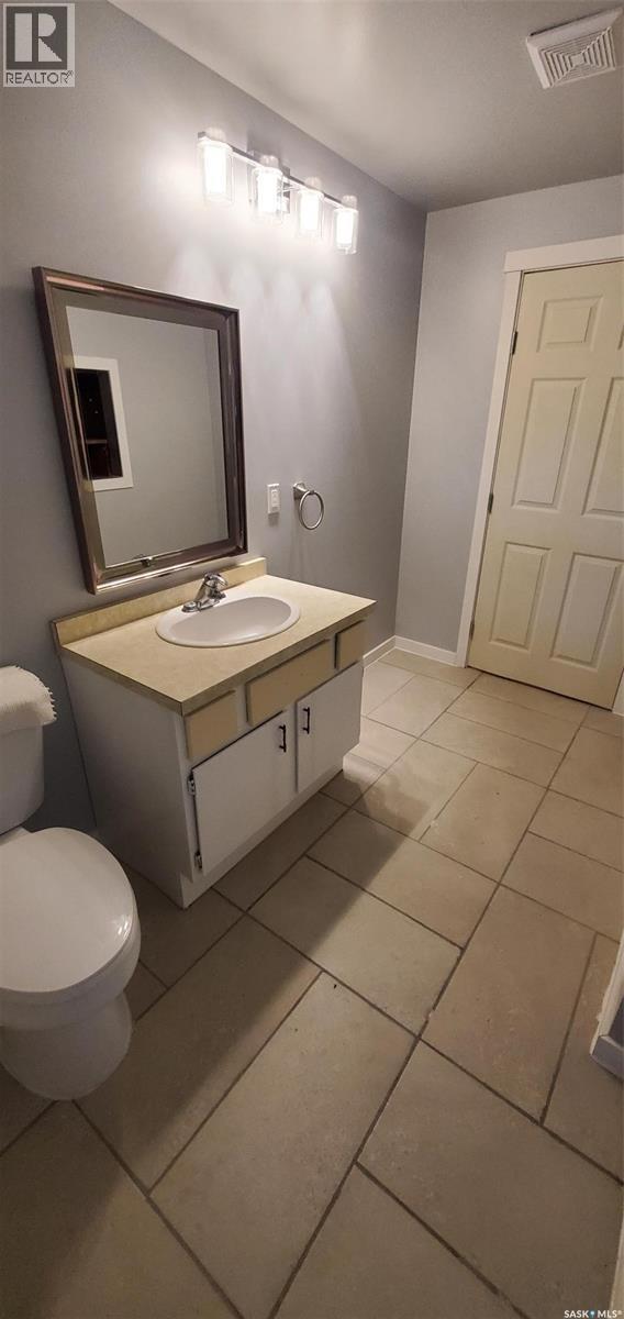109 Cairo Street, Wolseley, SK - Indoor Photo Showing Bathroom