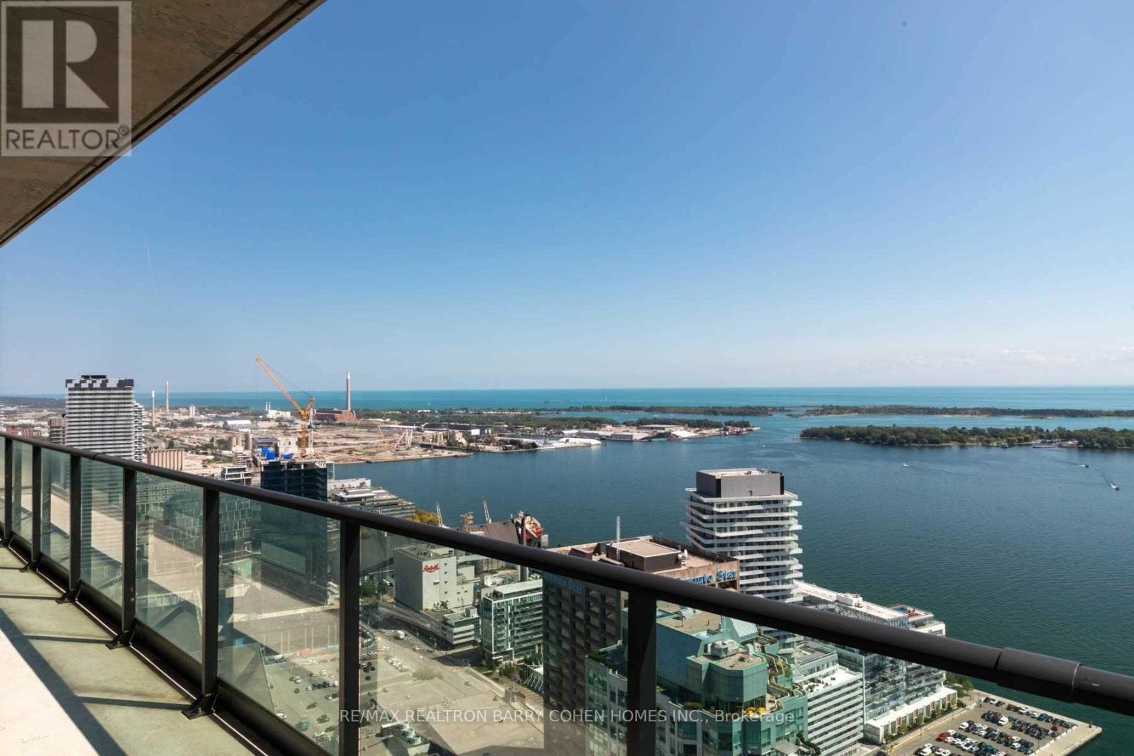5101 - 16 Harbour Street, Toronto, ON - Outdoor With Body Of Water With Balcony With View
