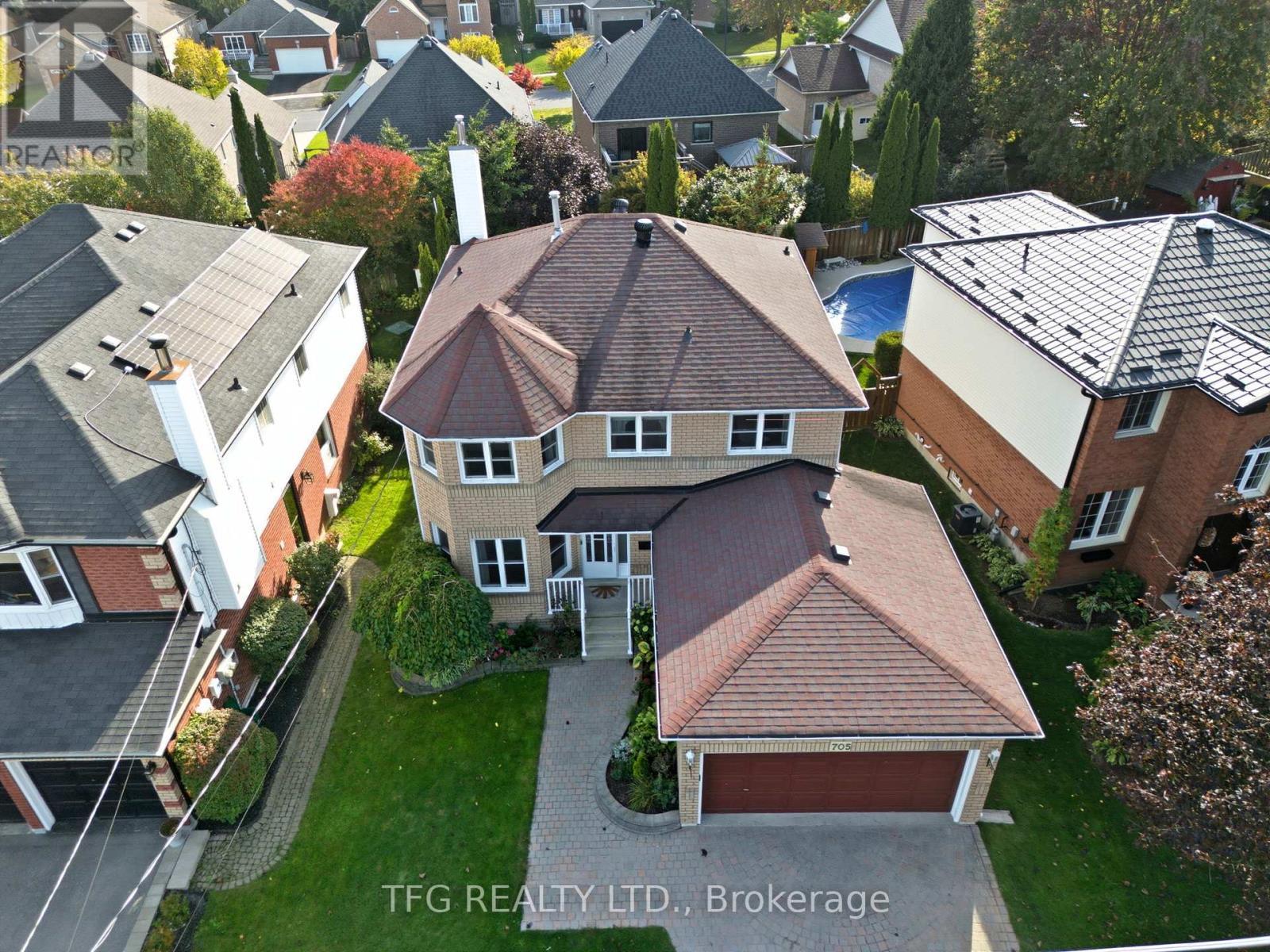 705 Carlisle Street, Cobourg, ON - Outdoor