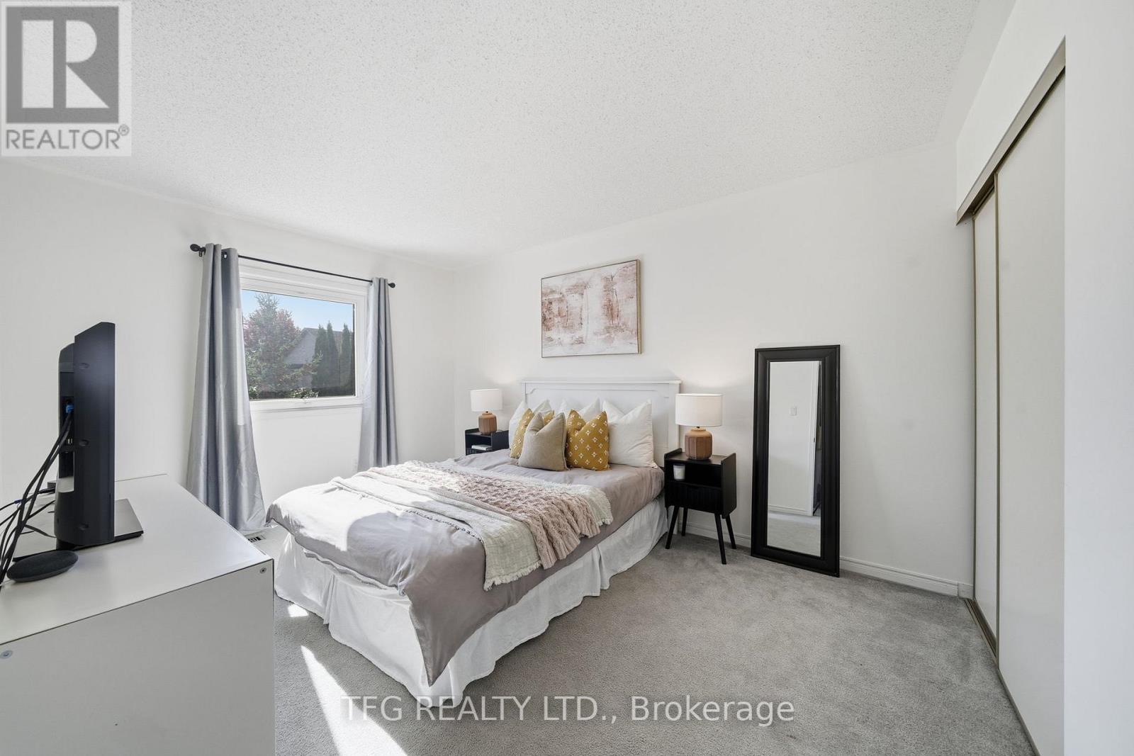 705 Carlisle Street, Cobourg, ON - Indoor Photo Showing Bedroom