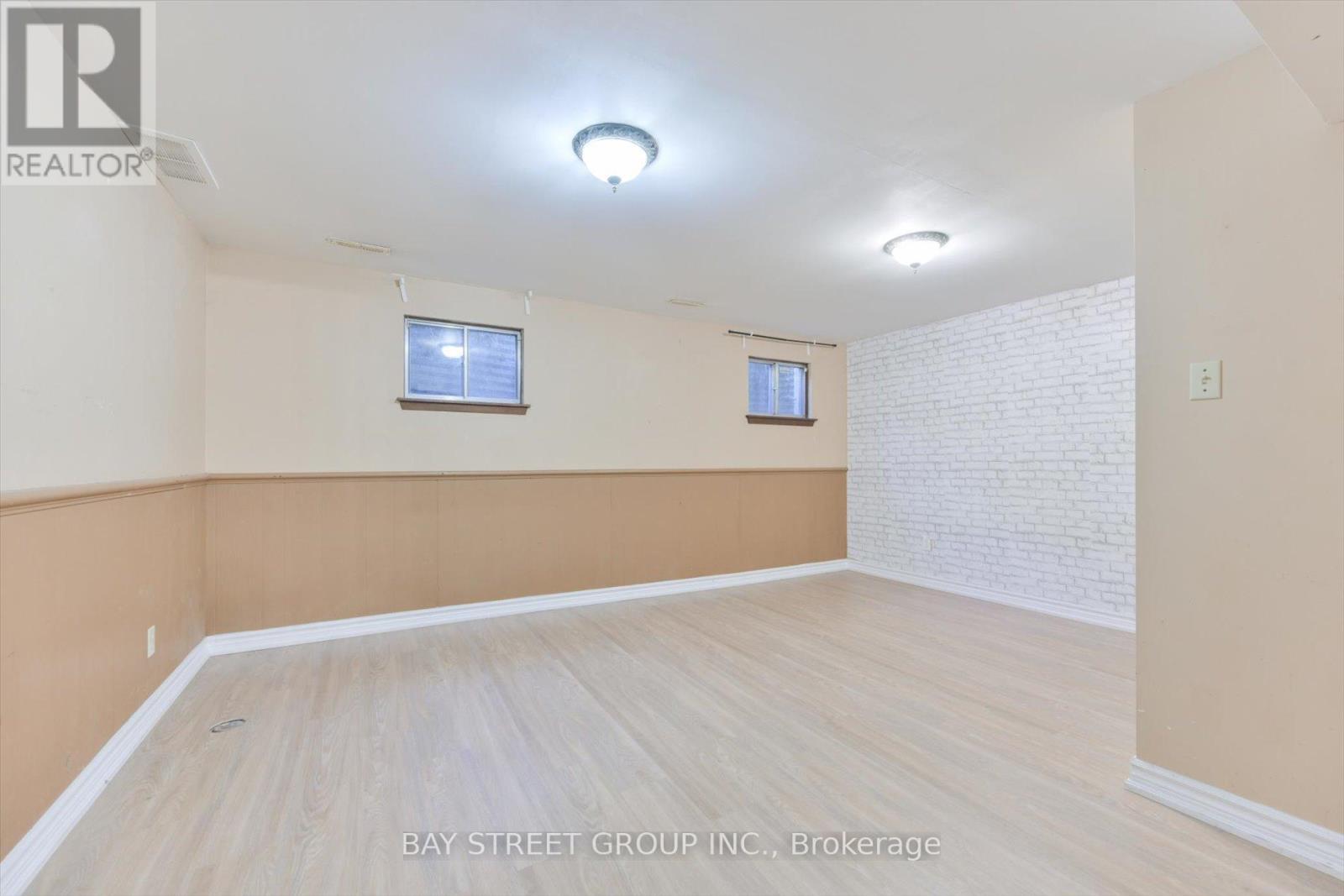 33 Kilchurn Castle Drive, Toronto, ON - Indoor Photo Showing Other Room