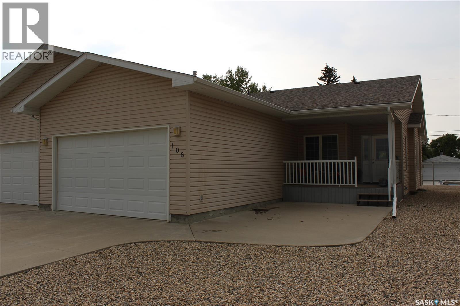 108 Erickson Street, Midale, SK - Outdoor With Deck Patio Veranda With Exterior