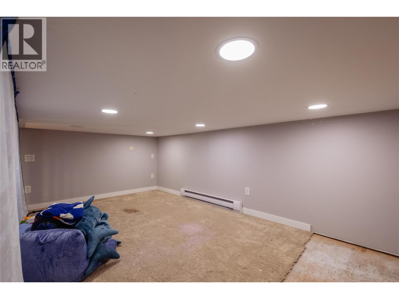 776 Dominion Street, Kamloops, BC - Indoor