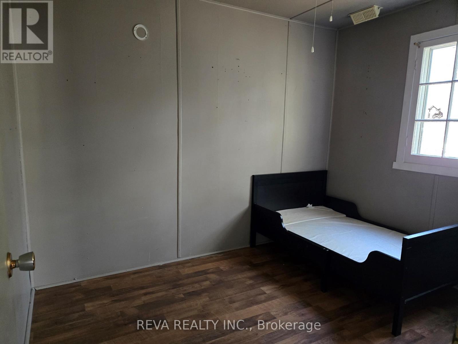 329B Hutson Lake Road, Greater Madawaska, ON