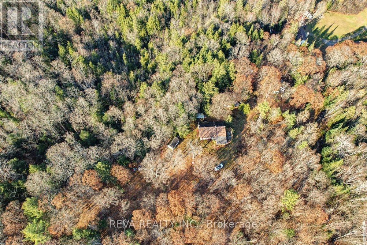 329B Hutson Lake Road, Greater Madawaska, ON