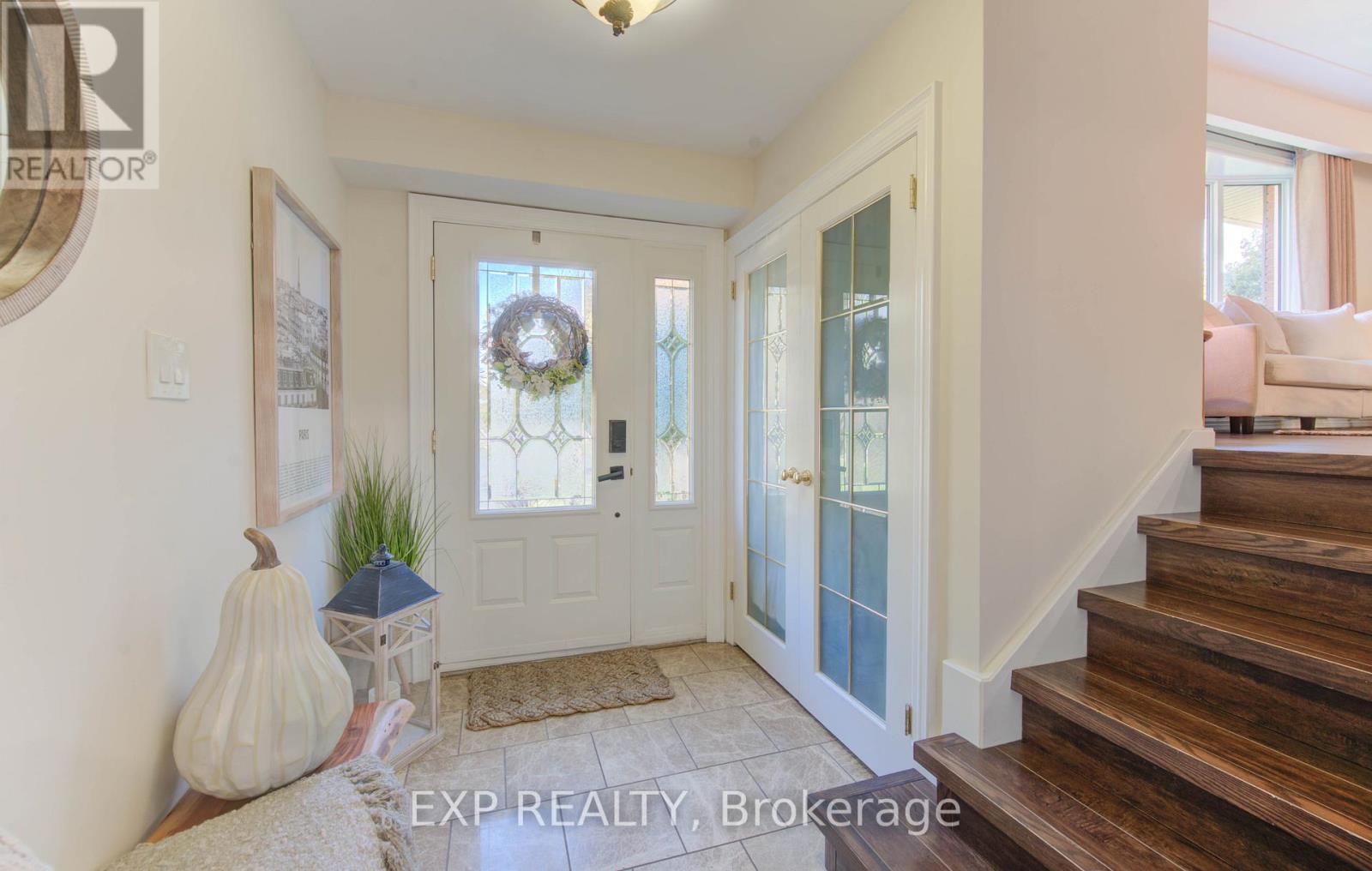 36 Blackfriars Place, Kitchener, ON - Indoor Photo Showing Other Room