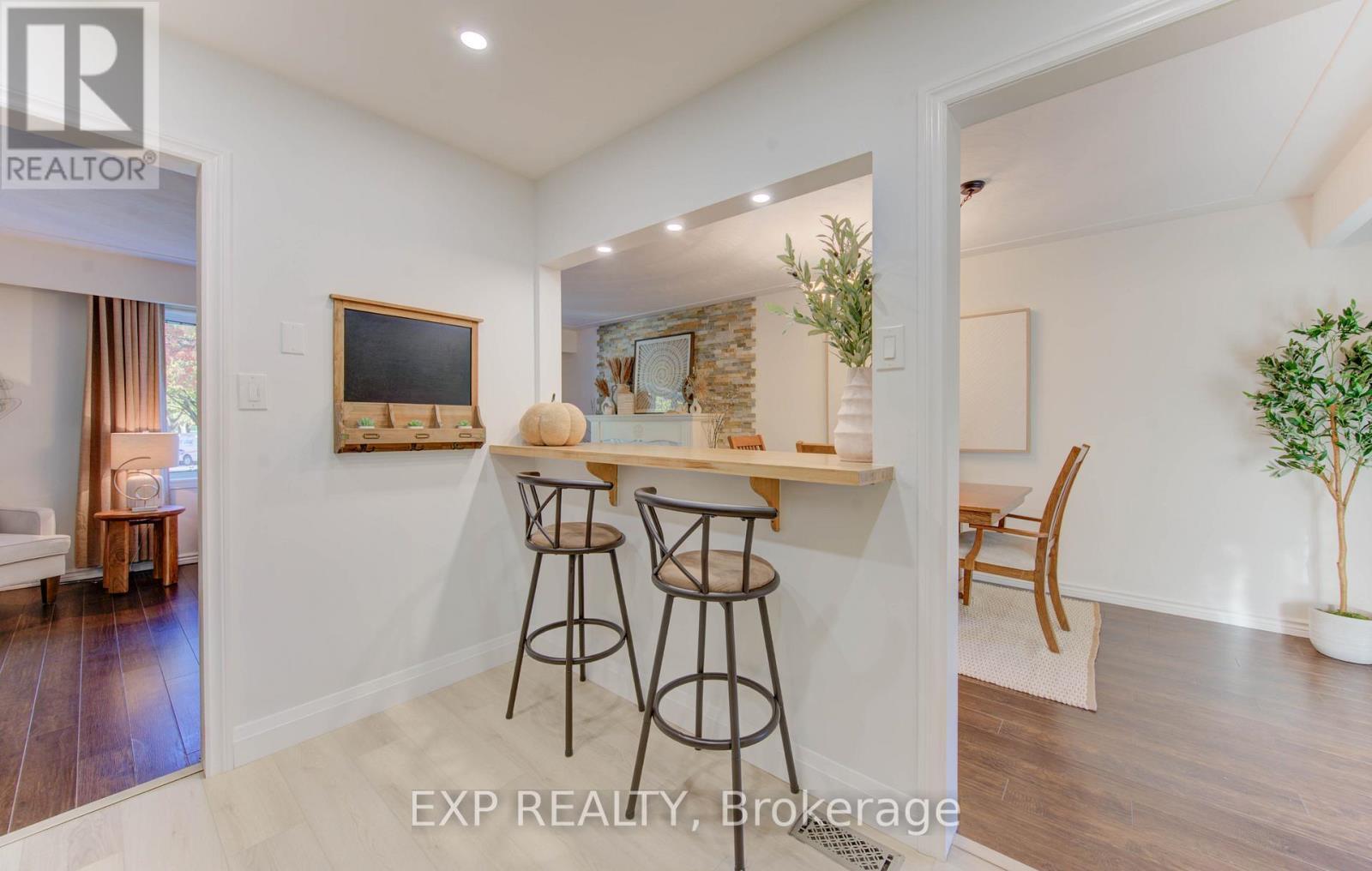 36 Blackfriars Place, Kitchener, ON - Indoor