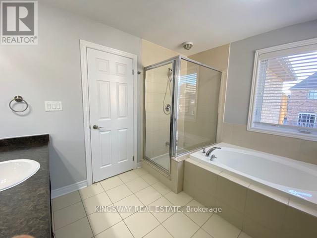 26 Cedarcrest Street, Caledon, ON - Indoor Photo Showing Bathroom