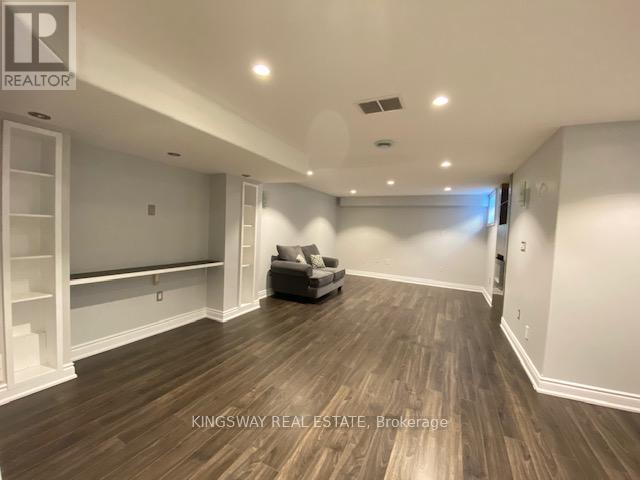 26 Cedarcrest Street, Caledon, ON - Indoor Photo Showing Other Room