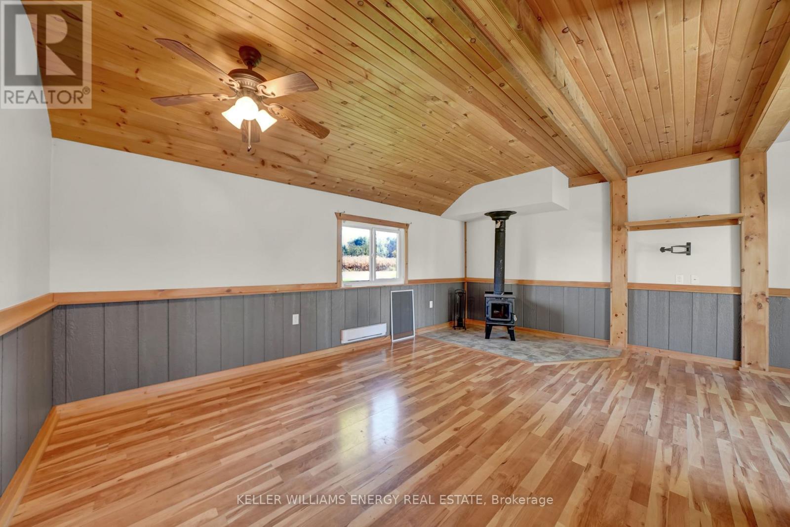 141 Stoco Road, Tweed (Hungerford (Twp)), ON - Indoor Photo Showing Other Room