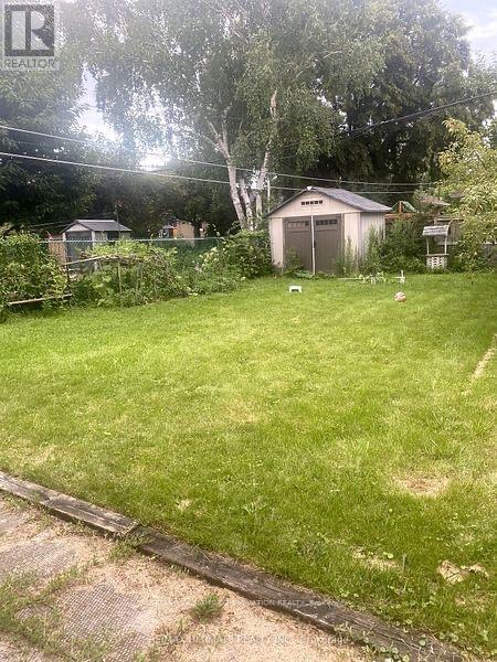 35 Pachino Boulevard, Toronto, ON - Outdoor