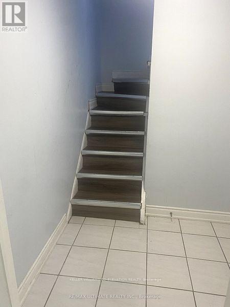 35 Pachino Boulevard, Toronto, ON - Indoor Photo Showing Other Room