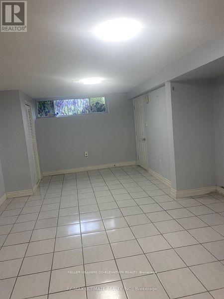 35 Pachino Boulevard, Toronto, ON - Indoor Photo Showing Other Room