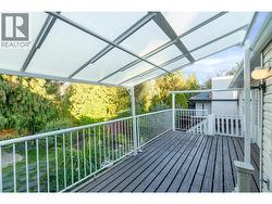 Semi covered deck -