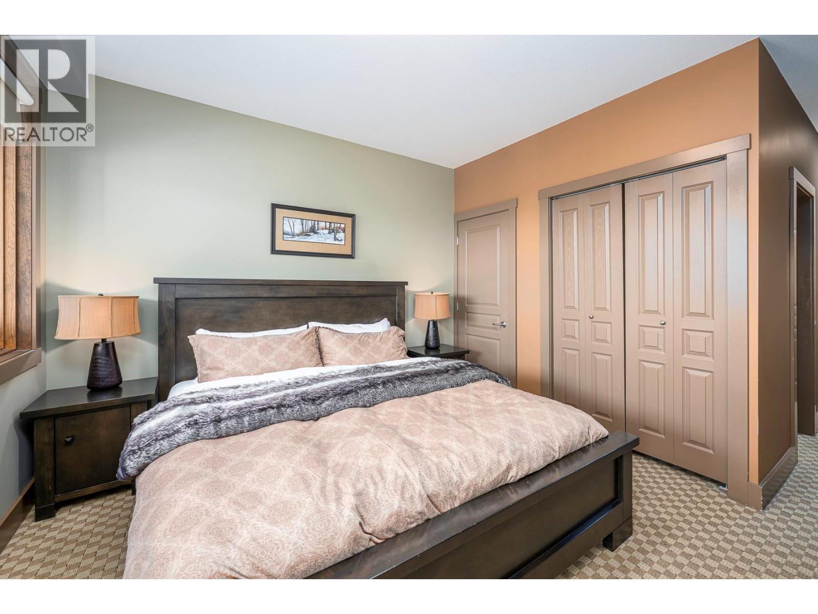 5085 Snowbird Way Unit# 103, Big White, BC - Indoor Photo Showing Bedroom