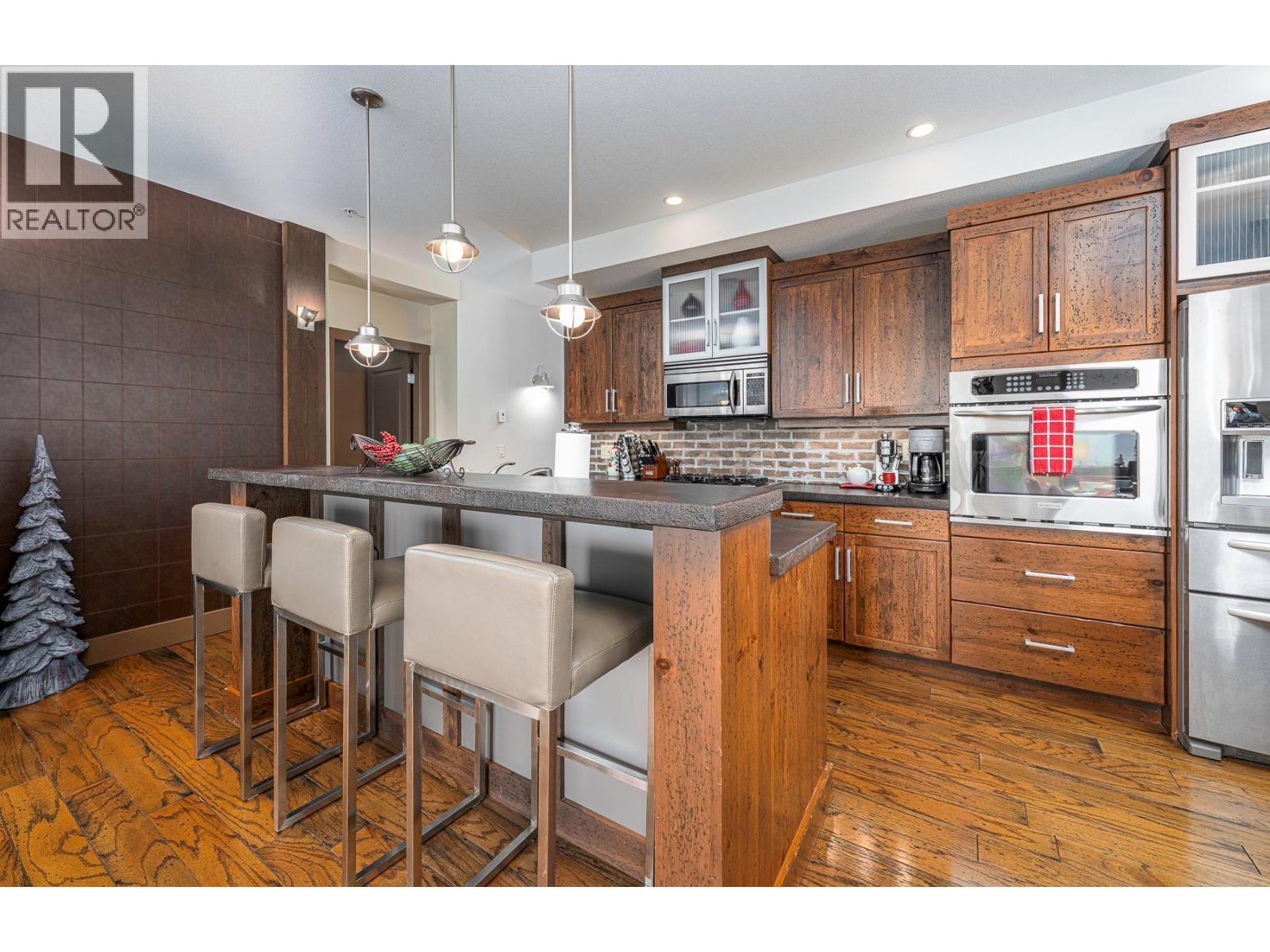 5085 Snowbird Way Unit# 103, Big White, BC - Indoor