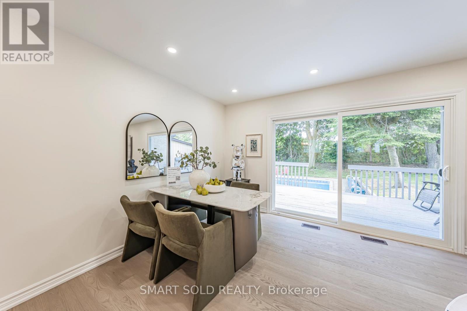 158 Park Avenue, Newmarket, ON - Indoor