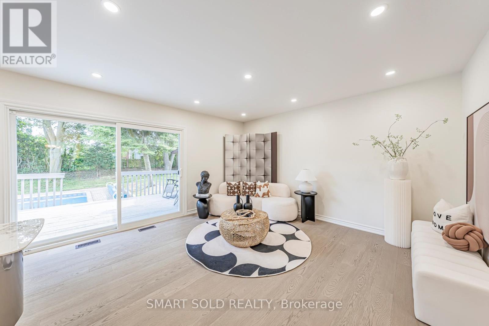 158 Park Avenue, Newmarket, ON - Indoor