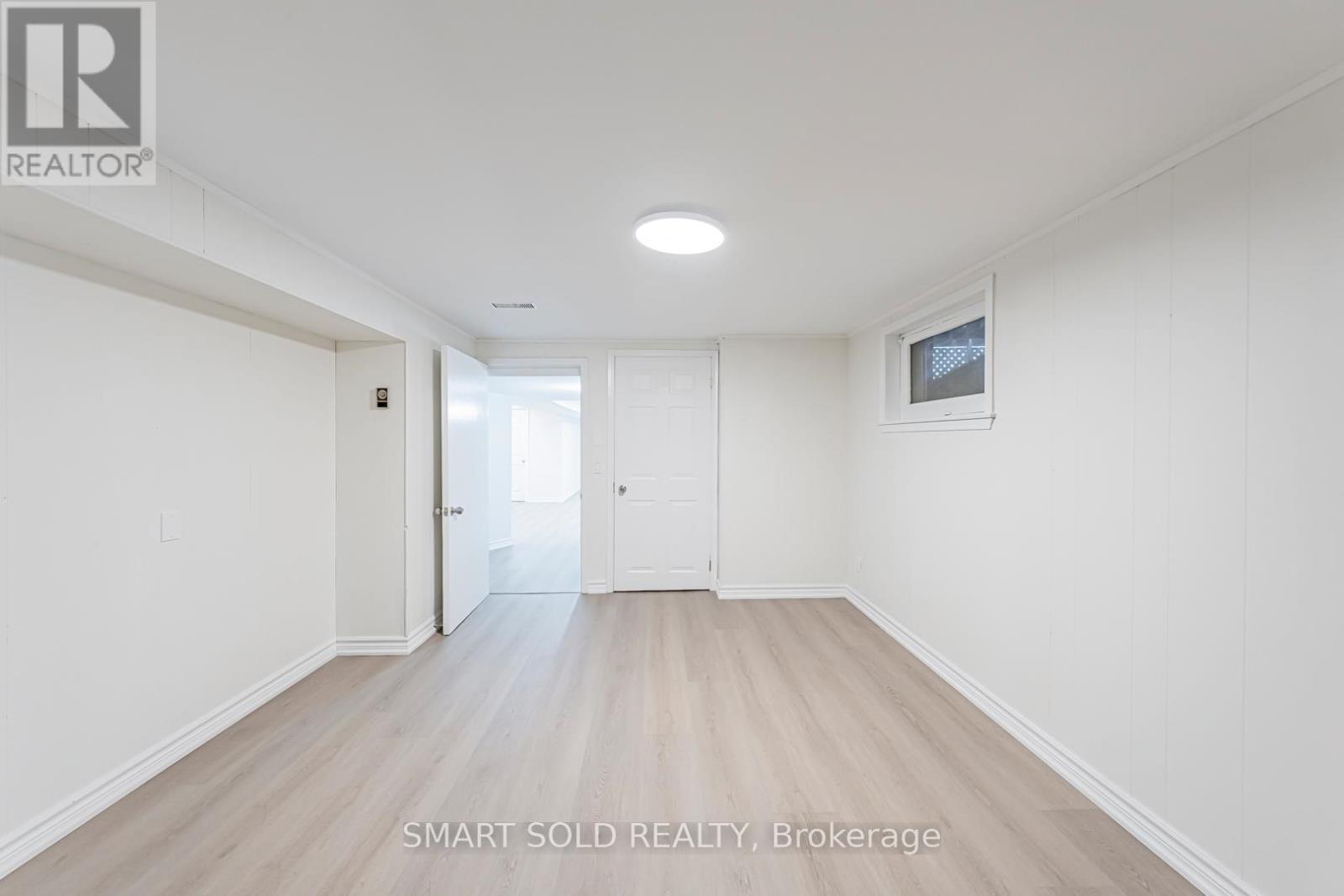 158 Park Avenue, Newmarket, ON - Indoor Photo Showing Other Room