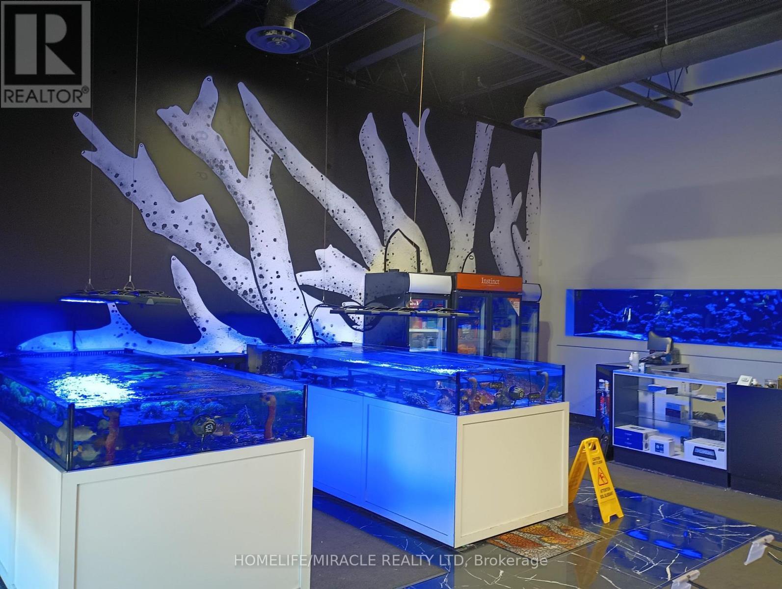 11 - 35 Stoffel Drive, Toronto, ON