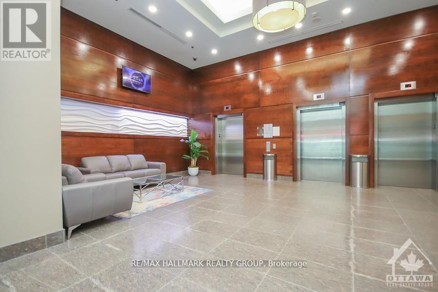 207 - 238 Besserer Street, Ottawa, ON - Indoor Photo Showing Other Room