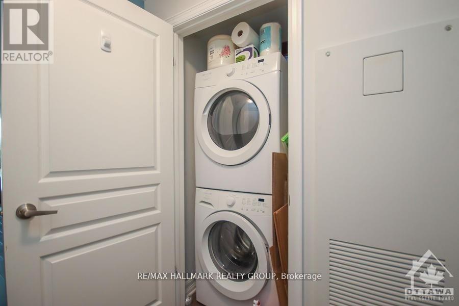 207 - 238 Besserer Street, Ottawa, ON - Indoor Photo Showing Laundry Room