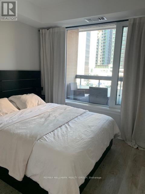 207 - 238 Besserer Street, Ottawa, ON - Indoor Photo Showing Bedroom