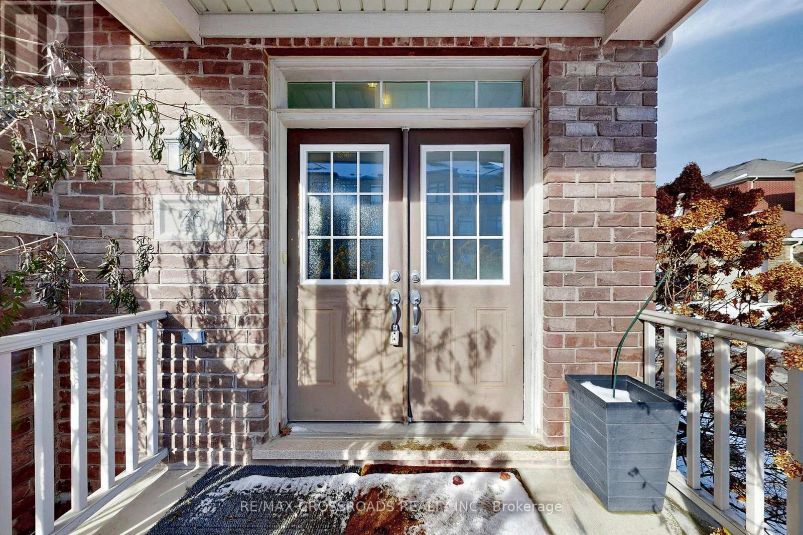 76 Rustle Woods Avenue, Markham, ON - Outdoor