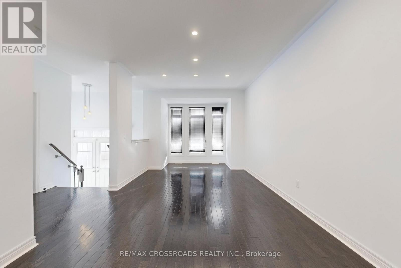 76 Rustle Woods Avenue, Markham, ON - Indoor Photo Showing Other Room