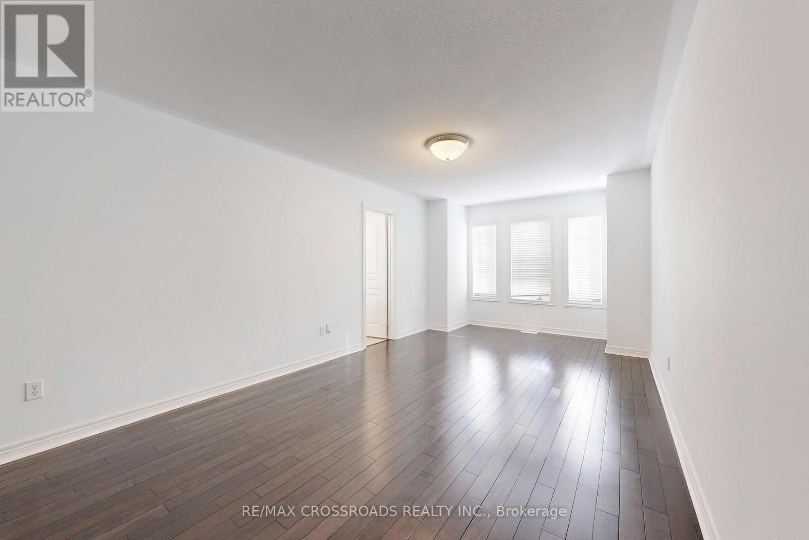76 Rustle Woods Avenue, Markham, ON - Indoor Photo Showing Other Room