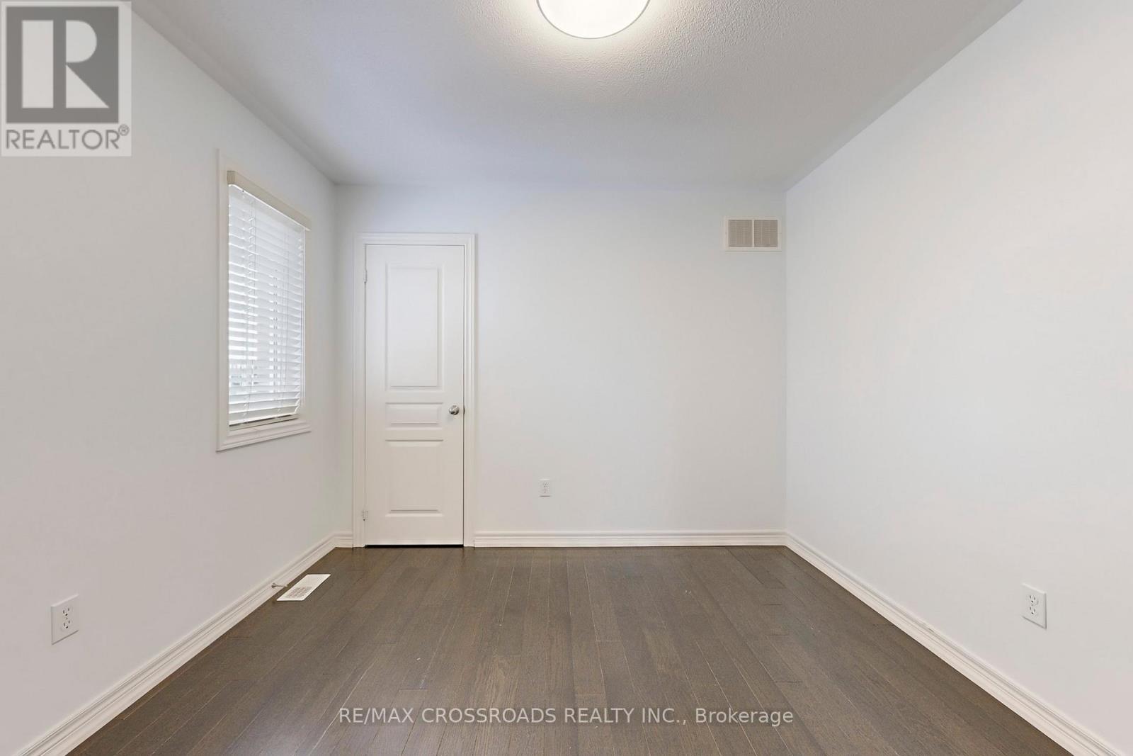 76 Rustle Woods Avenue, Markham, ON - Indoor Photo Showing Other Room