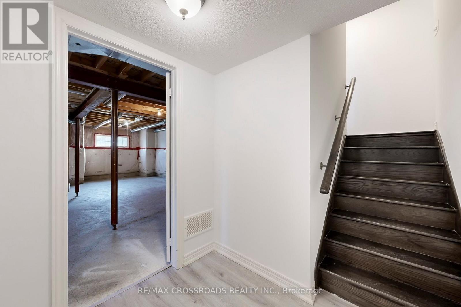 76 Rustle Woods Avenue, Markham, ON - Indoor Photo Showing Other Room