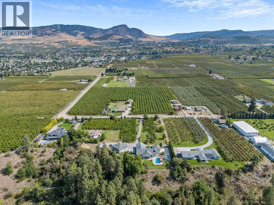 3022 Dunster Road, Kelowna, BC - Outdoor With View