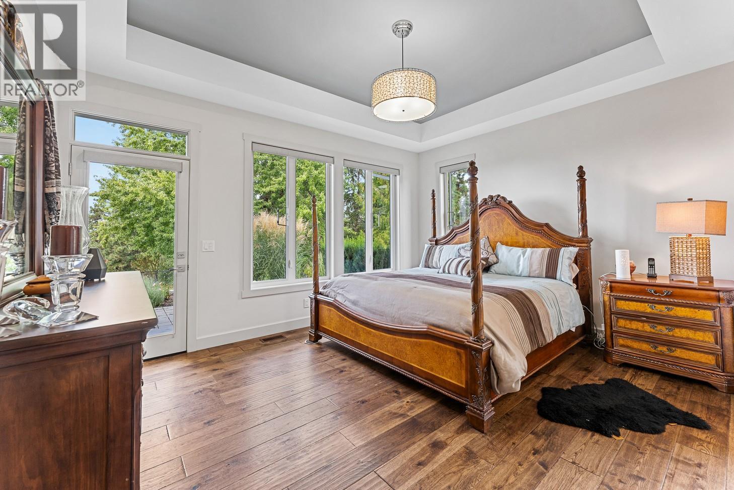 3022 Dunster Road, Kelowna, BC - Indoor Photo Showing Bedroom