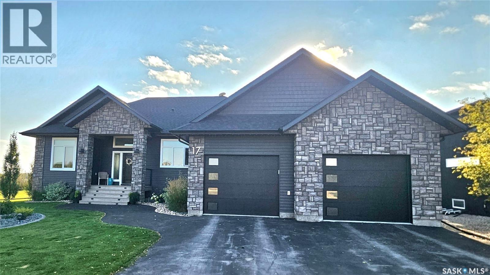 17 Pape Drive, Humboldt Rm No. 370, SK - Outdoor With Facade