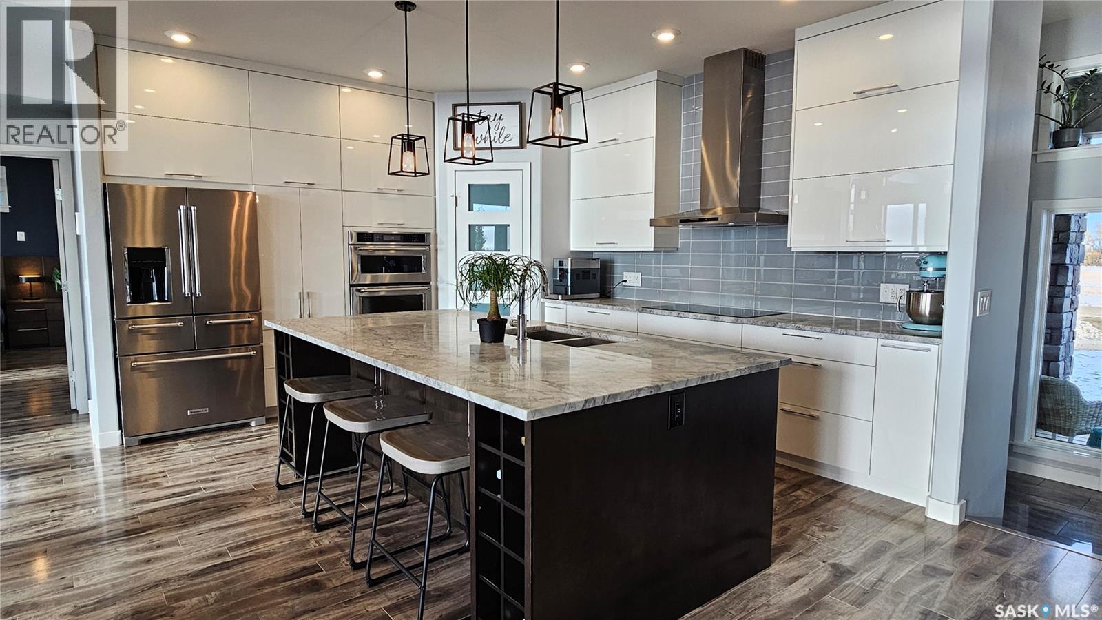 17 Pape Drive, Humboldt Rm No. 370, SK - Indoor Photo Showing Kitchen With Upgraded Kitchen