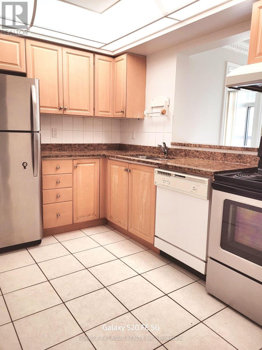 616 - 5418 Yonge Street, Toronto, ON - Indoor Photo Showing Kitchen