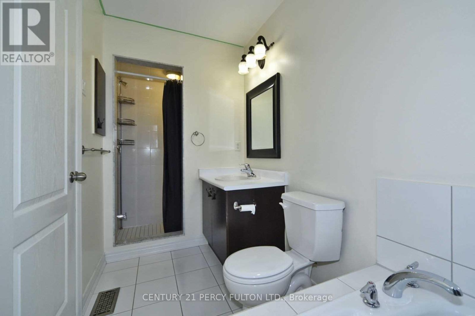 Main+2Nd Flr - 65 Aldonschool Court, Ajax, ON - Indoor Photo Showing Bathroom