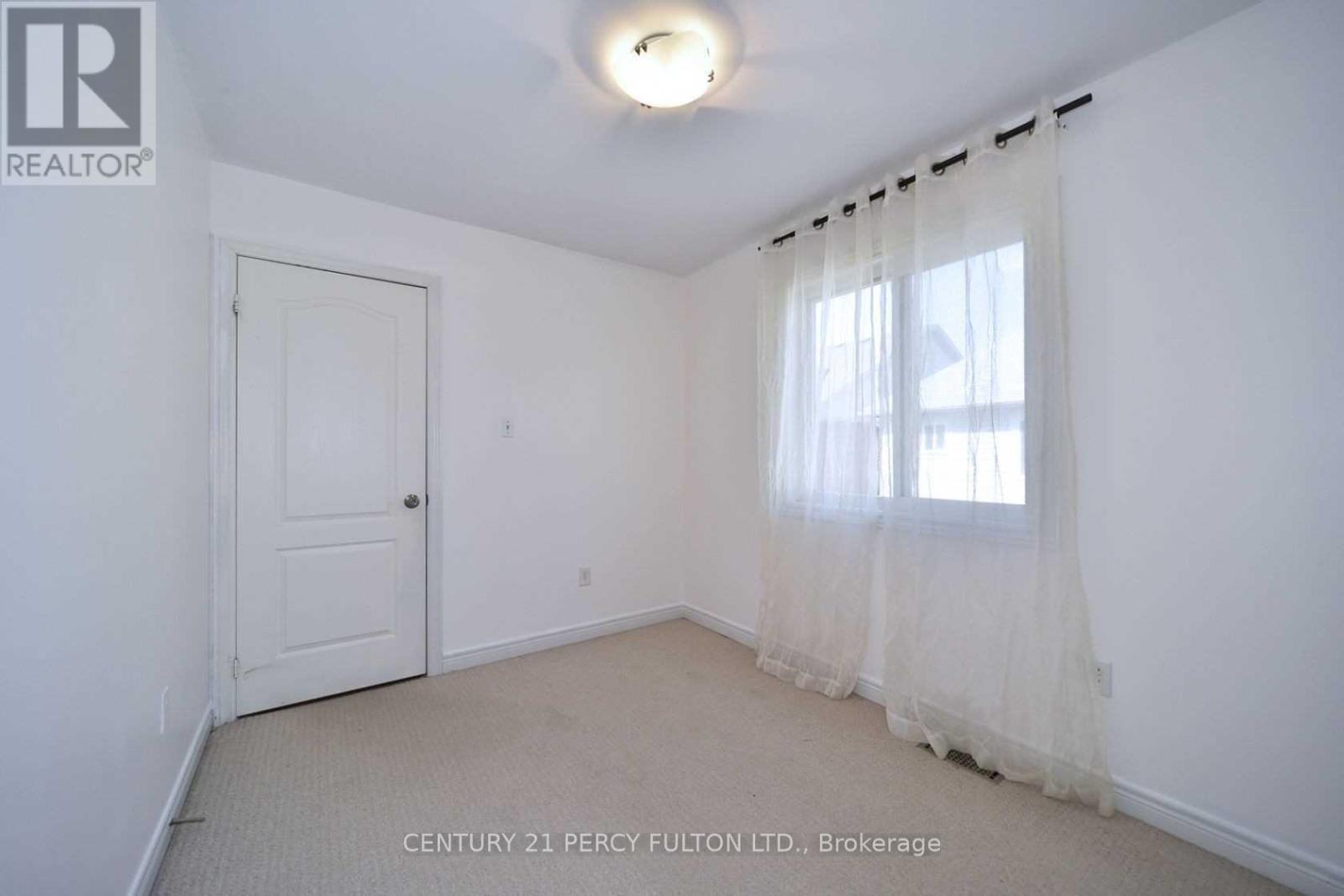 Main+2Nd Flr - 65 Aldonschool Court, Ajax, ON - Indoor Photo Showing Other Room