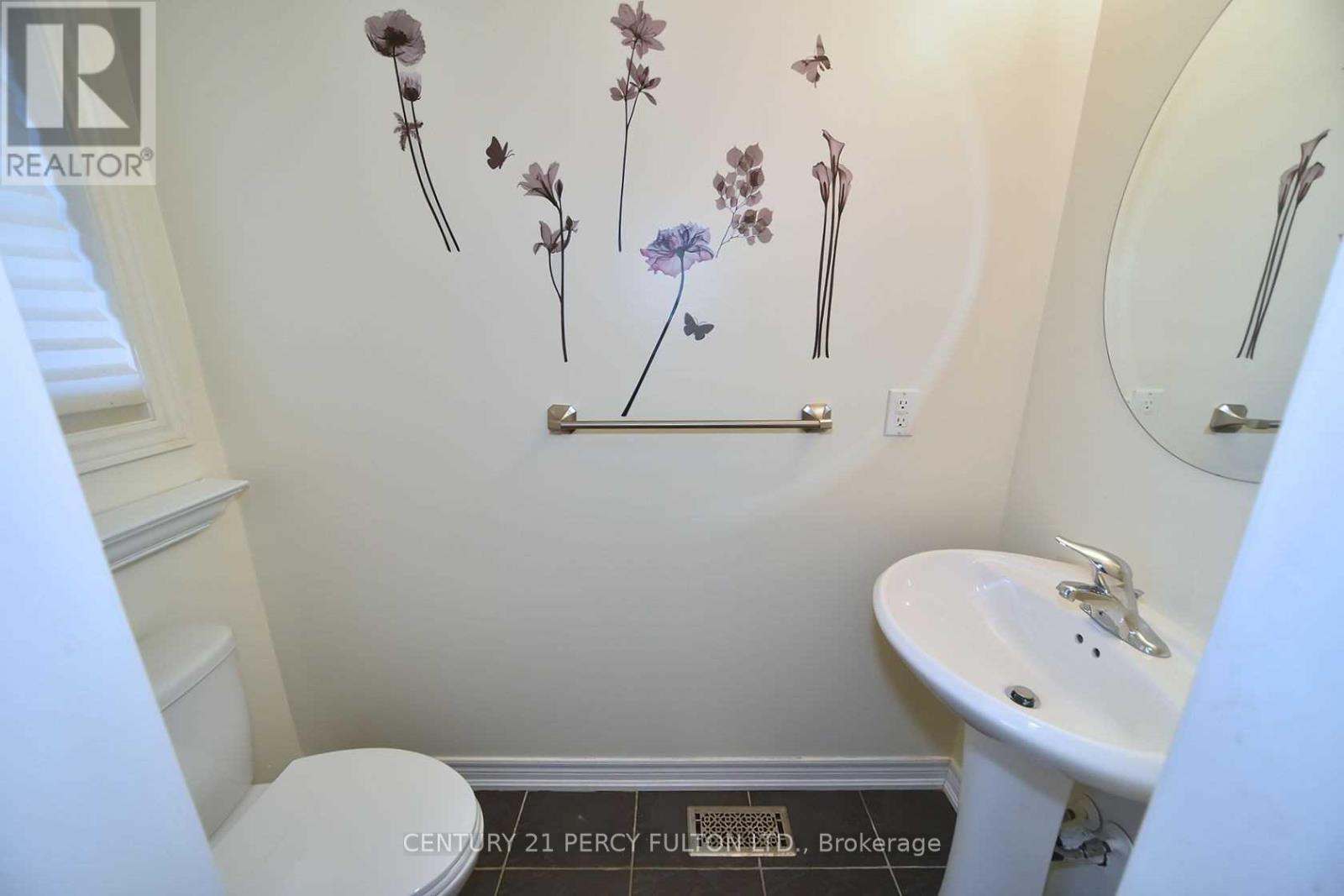 Main+2Nd Flr - 65 Aldonschool Court, Ajax, ON - Indoor Photo Showing Bathroom