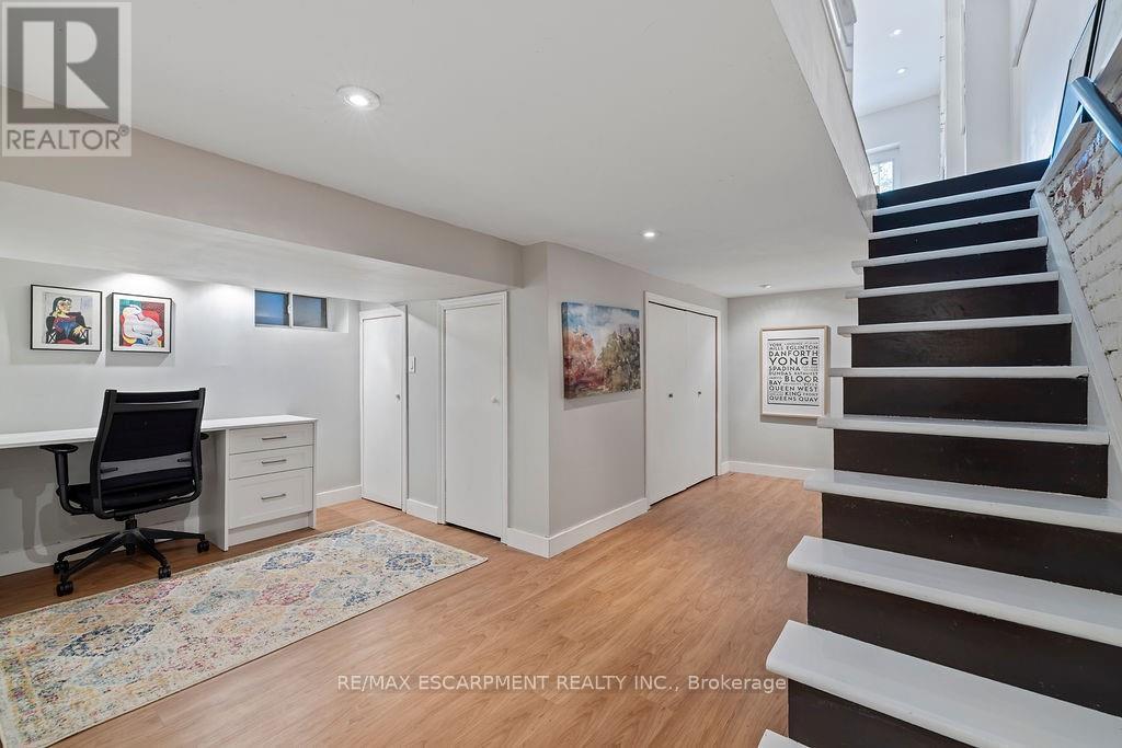 406 Margueretta Street, Toronto, ON - Indoor