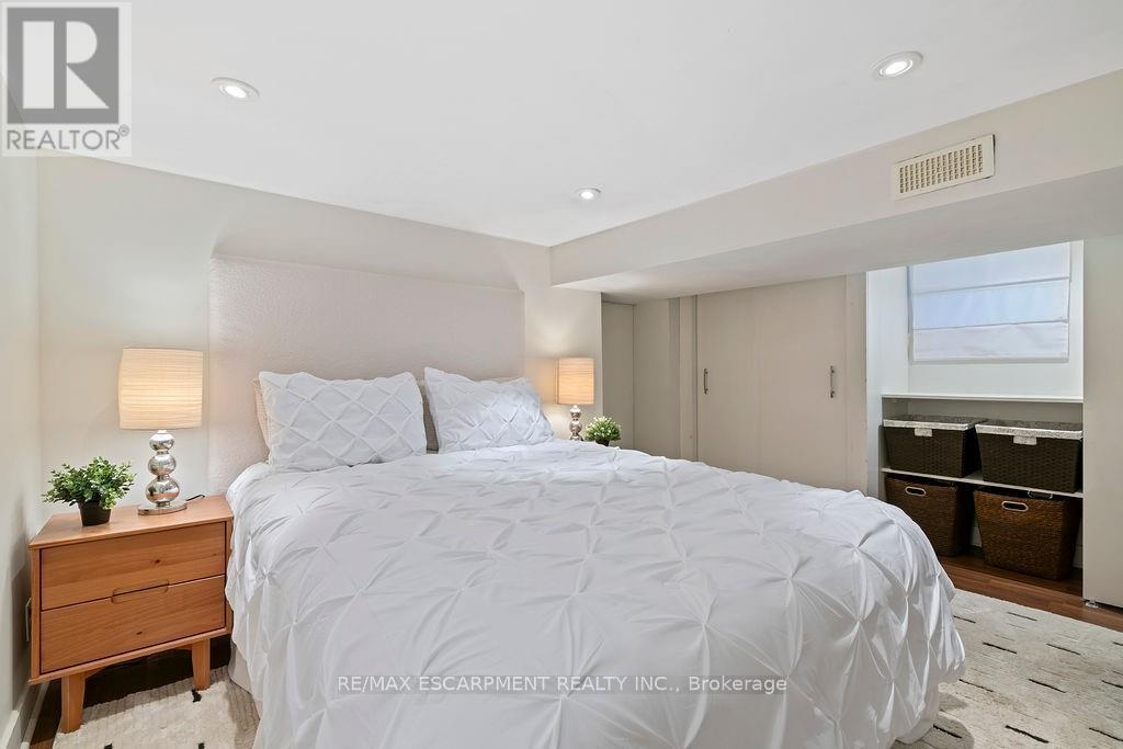 406 Margueretta Street, Toronto, ON - Indoor Photo Showing Bedroom