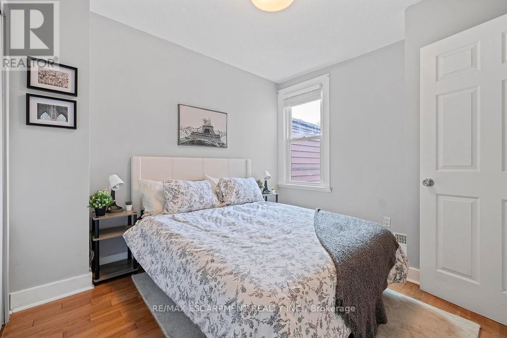 406 Margueretta Street, Toronto, ON - Indoor Photo Showing Bedroom
