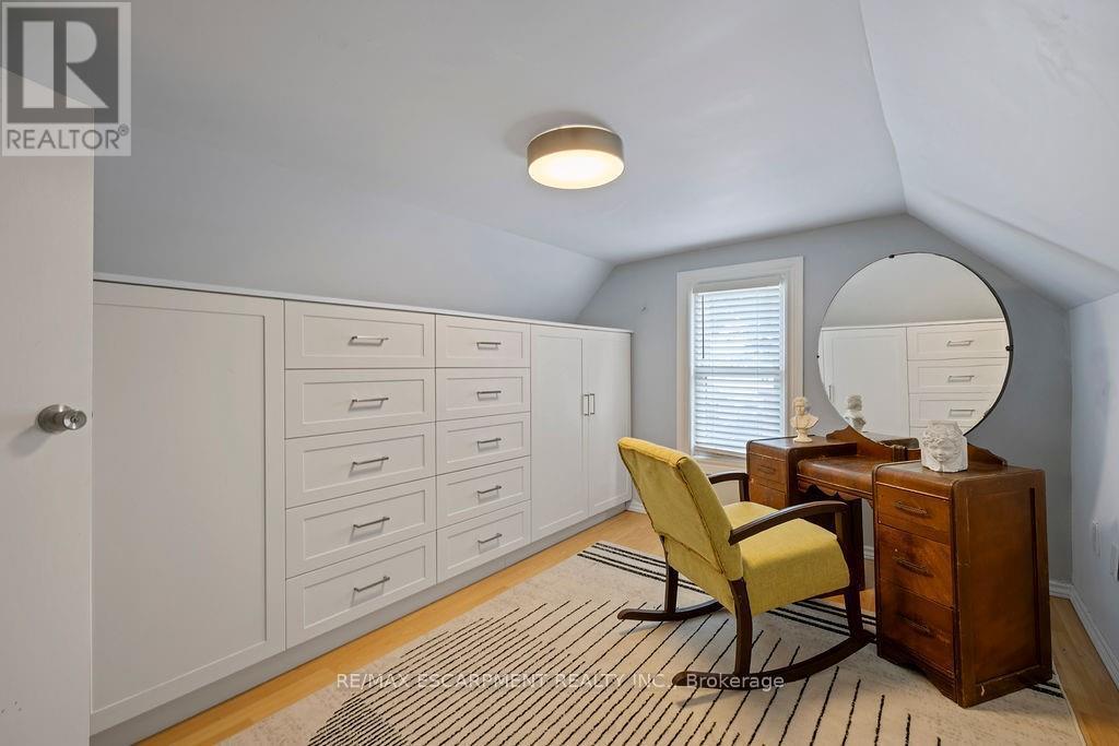 406 Margueretta Street, Toronto, ON - Indoor