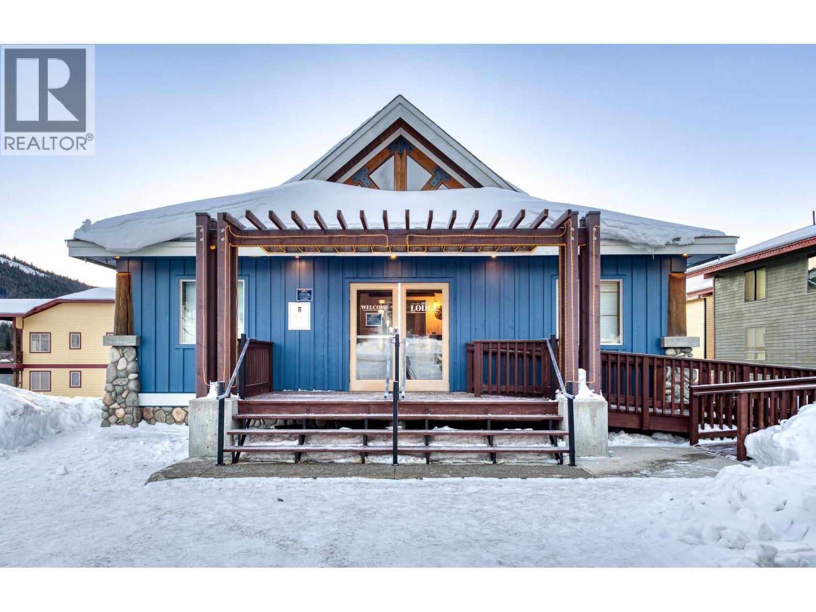 360 Strayhorse Road Unit# L-13, Apex Mountain, BC