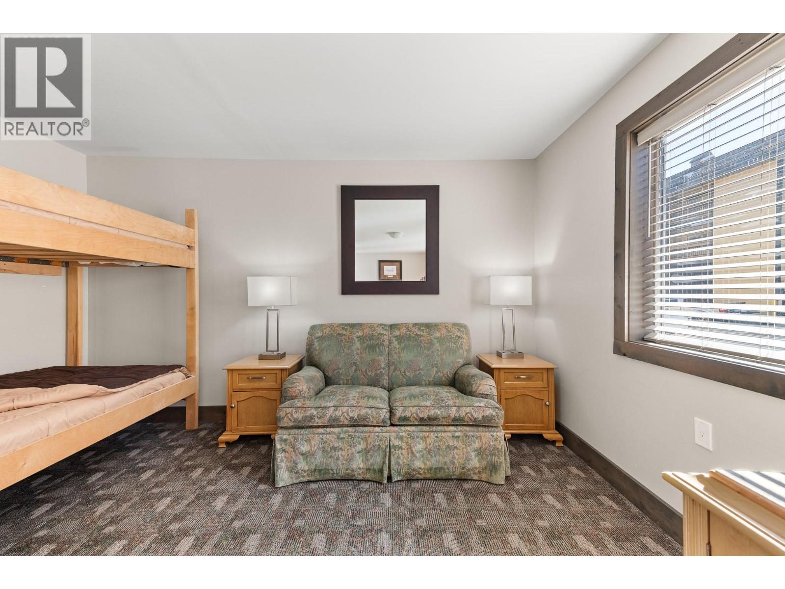 360 Strayhorse Road Unit# L-13, Apex Mountain, BC